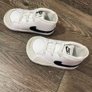 Nike Blazer- size 4 baby/infant